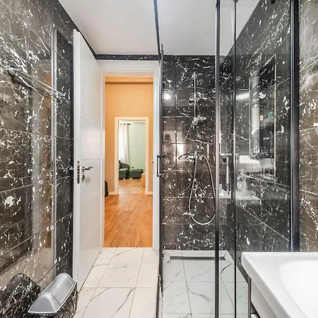 Urban Retreat By Ps Apartment Durrës