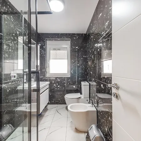 Urban Retreat By Ps *